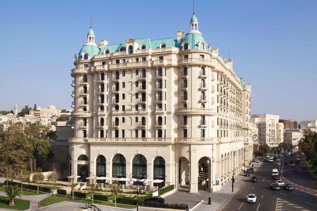 Four Seasons Budapest- VIP Tables Las Vegas