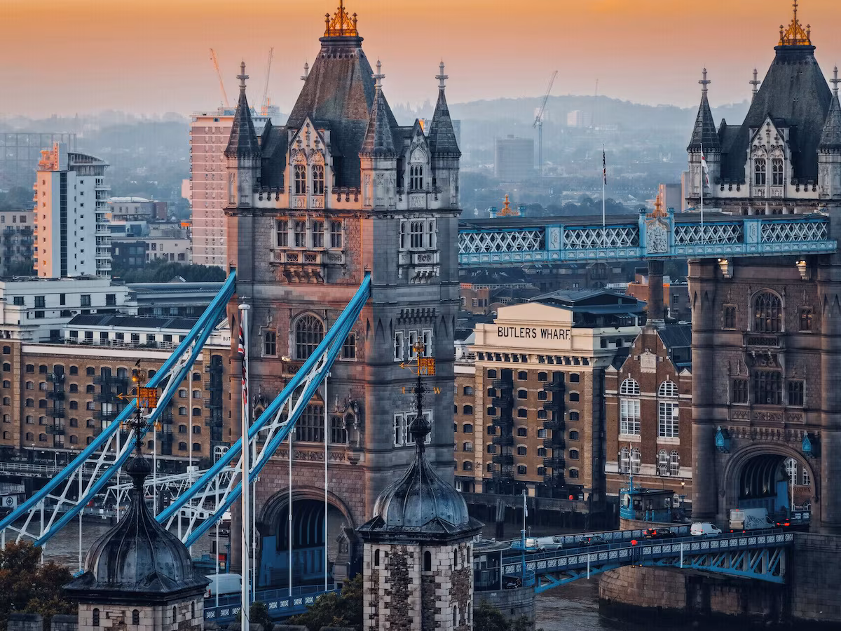 Four Seasons London at Tower Bridge - VIP Tables Las Vegas