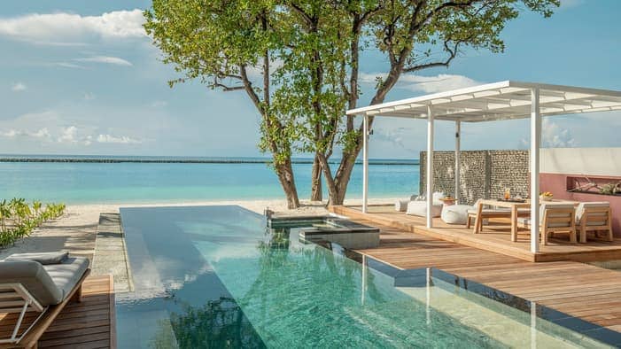 Four Seasons Resort Landaa Giraavaru - VIP Tables Las Vegas